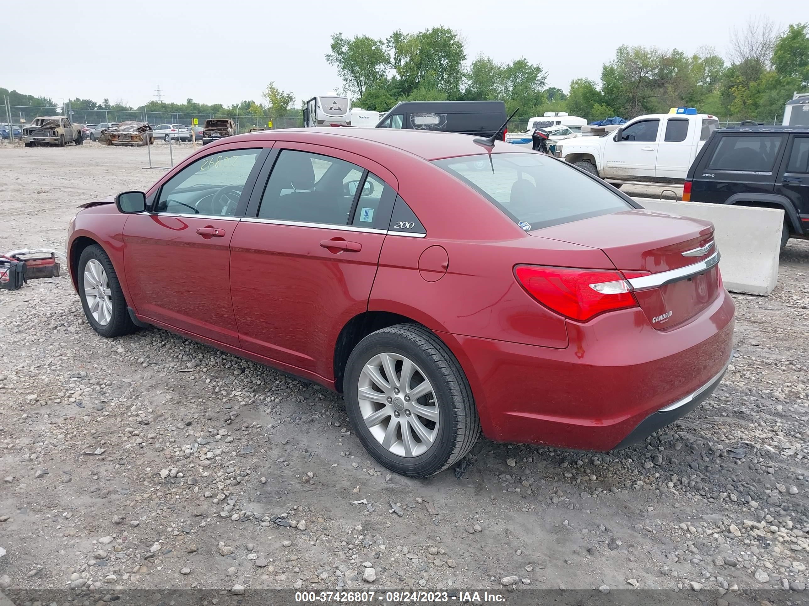 Photo 2 VIN: 1C3CCBBB9CN300131 - CHRYSLER 200 