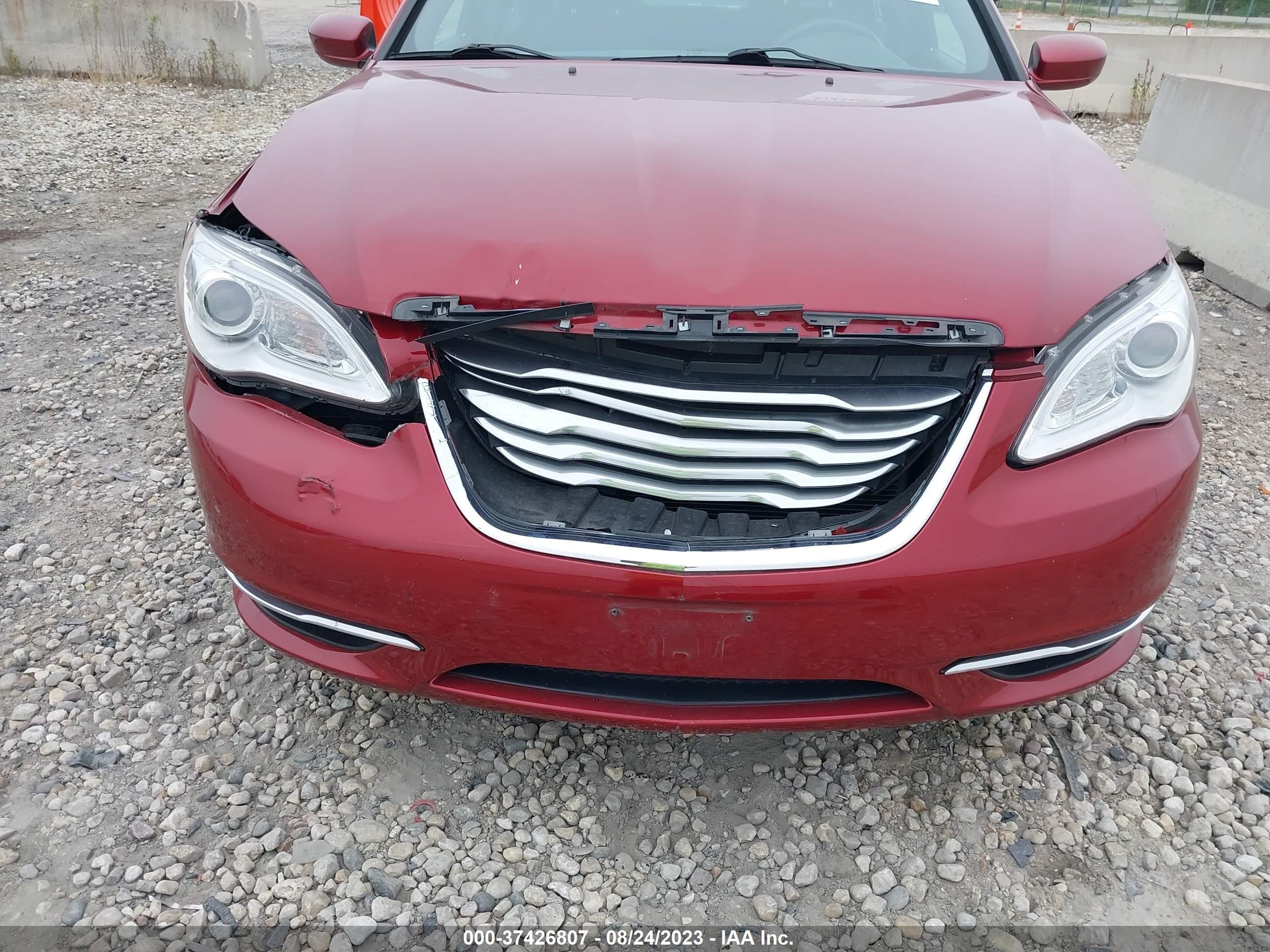 Photo 5 VIN: 1C3CCBBB9CN300131 - CHRYSLER 200 