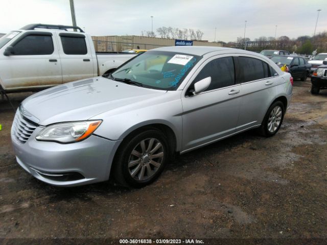 Photo 1 VIN: 1C3CCBBB9CN331198 - CHRYSLER 200 