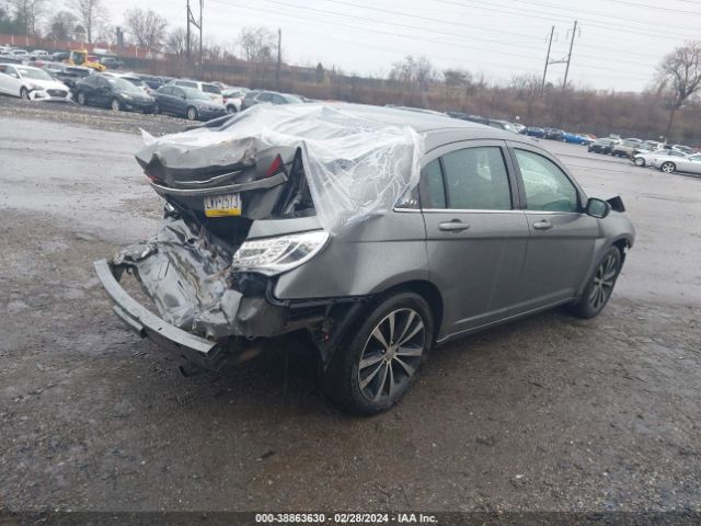 Photo 3 VIN: 1C3CCBBB9DN570588 - CHRYSLER 200 