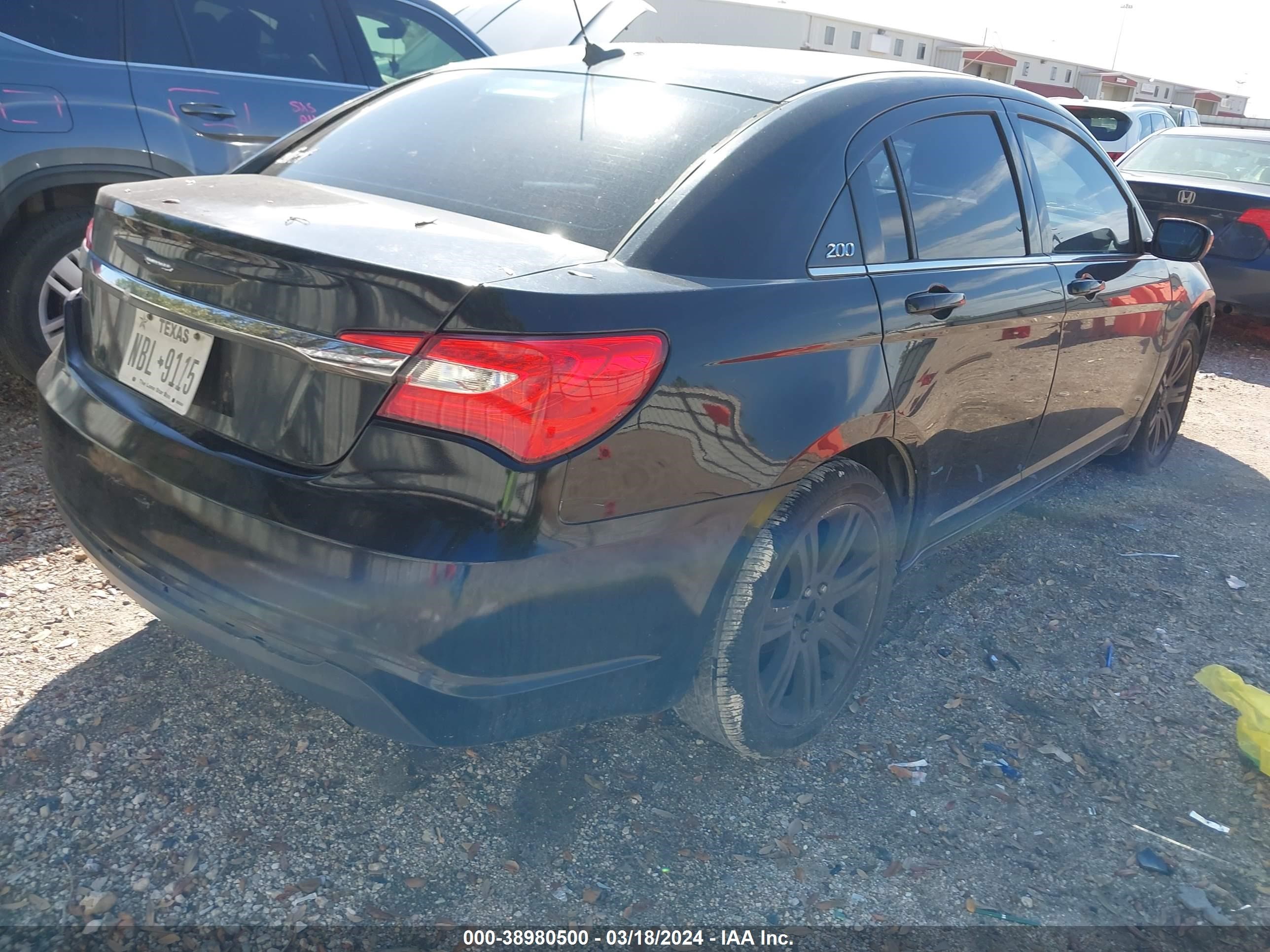 Photo 3 VIN: 1C3CCBBB9DN574978 - CHRYSLER 200 