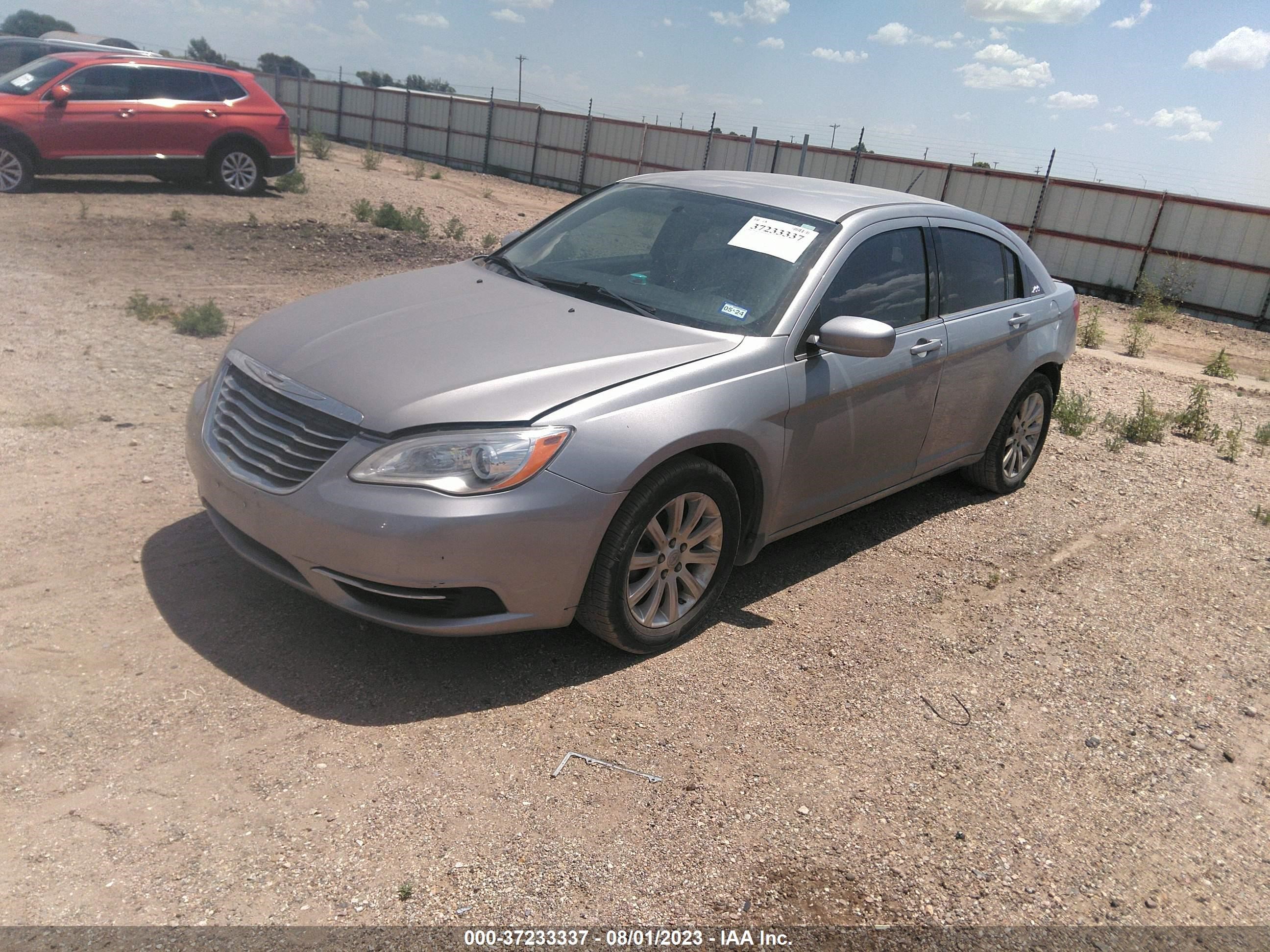 Photo 1 VIN: 1C3CCBBB9DN694389 - CHRYSLER 200 