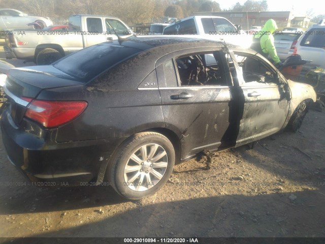 Photo 3 VIN: 1C3CCBBB9DN764828 - CHRYSLER 200 