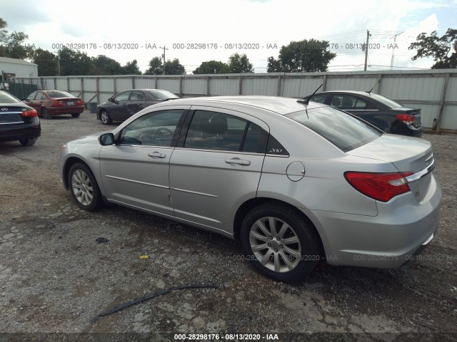 Photo 2 VIN: 1C3CCBBBXCN190643 - CHRYSLER 200 