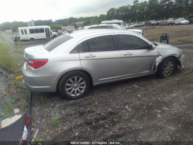 Photo 3 VIN: 1C3CCBBBXCN210941 - CHRYSLER 200 