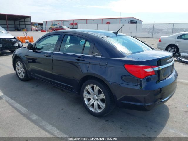 Photo 2 VIN: 1C3CCBBBXCN283890 - CHRYSLER 200 