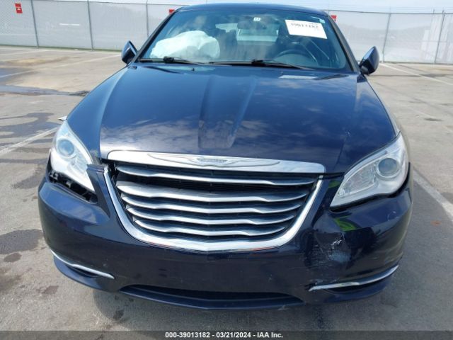 Photo 5 VIN: 1C3CCBBBXCN283890 - CHRYSLER 200 