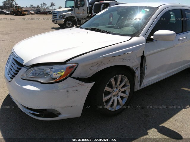 Photo 5 VIN: 1C3CCBBBXDN515356 - CHRYSLER 200 