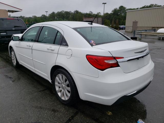 Photo 2 VIN: 1C3CCBBBXDN588677 - CHRYSLER 200 TOURIN 