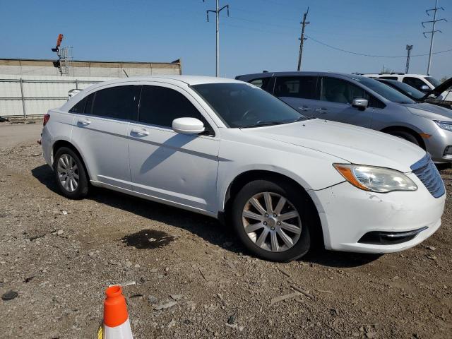 Photo 3 VIN: 1C3CCBBBXDN601587 - CHRYSLER 200 TOURIN 