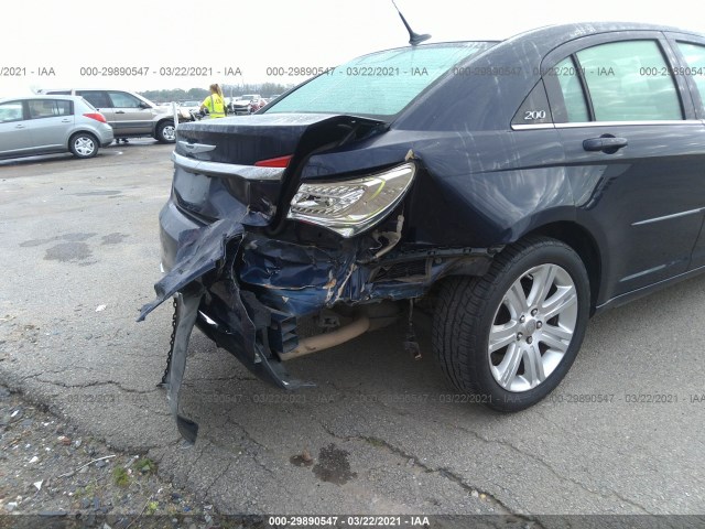 Photo 5 VIN: 1C3CCBBBXDN656332 - CHRYSLER 200 