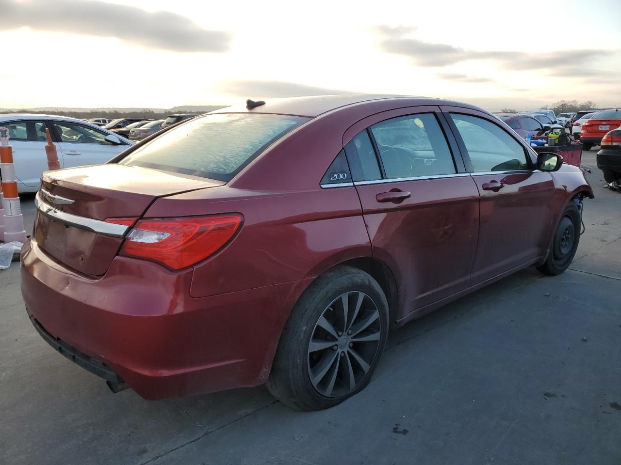 Photo 2 VIN: 1C3CCBBBXDN701849 - CHRYSLER 200 