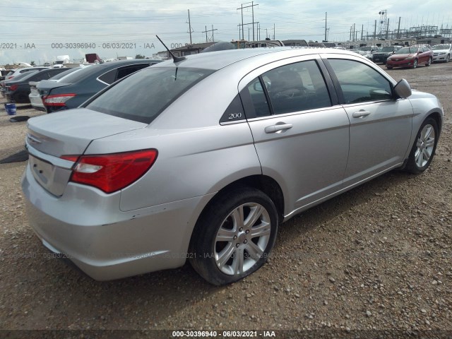 Photo 3 VIN: 1C3CCBBG0CN125523 - CHRYSLER 200 