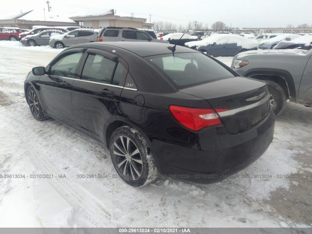 Photo 2 VIN: 1C3CCBBG0DN717005 - CHRYSLER 200 