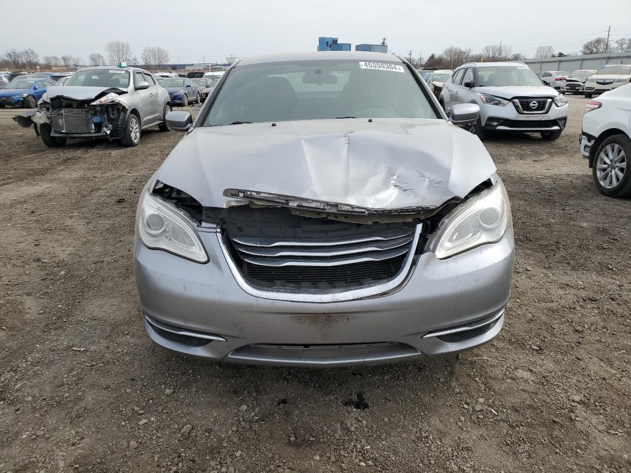 Photo 4 VIN: 1C3CCBBG2DN659379 - CHRYSLER 200 