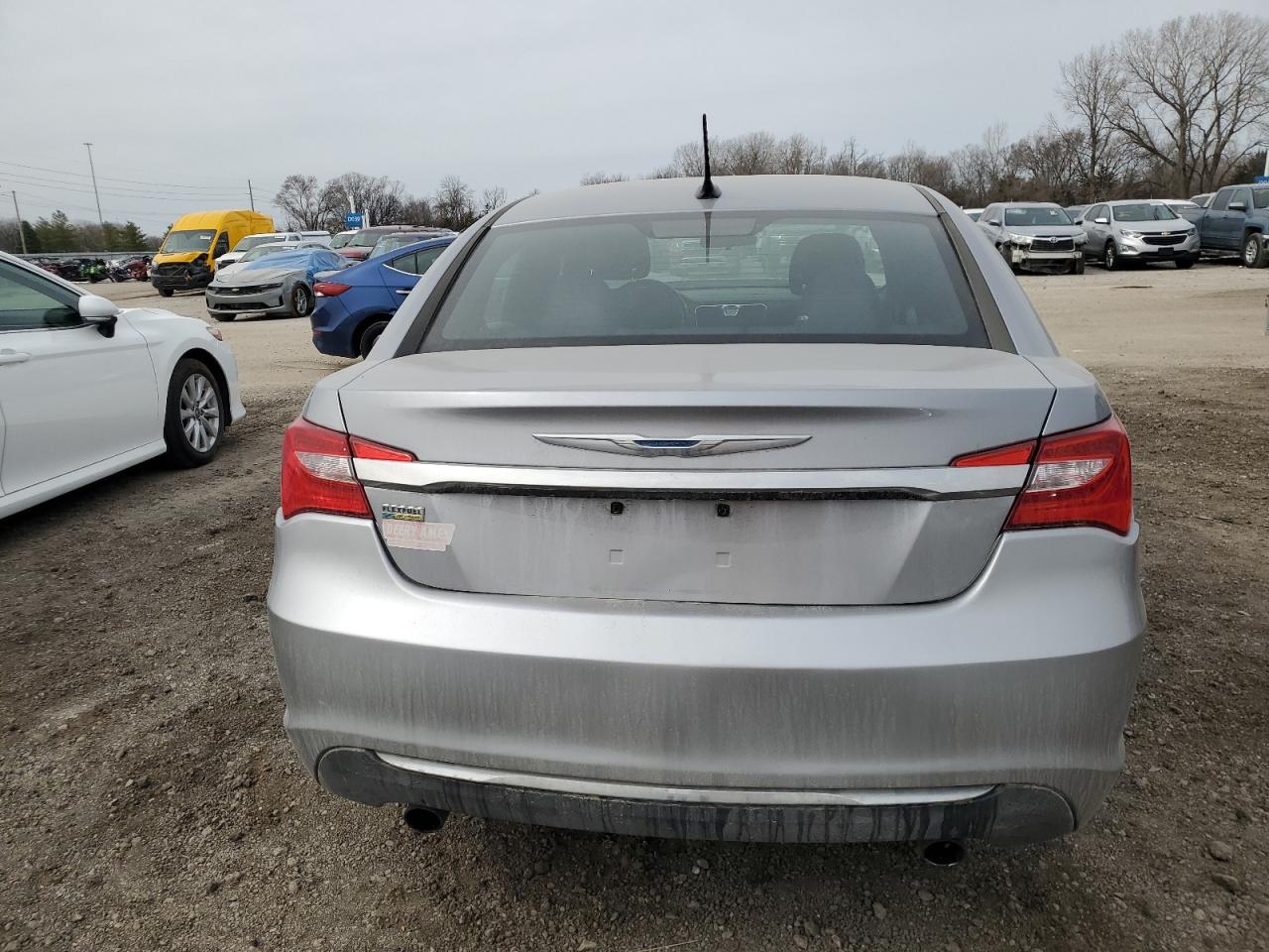 Photo 5 VIN: 1C3CCBBG2DN659379 - CHRYSLER 200 