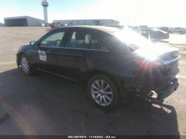 Photo 2 VIN: 1C3CCBBG2DN669104 - CHRYSLER 200 