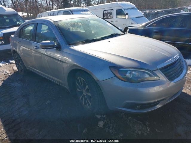 Photo 0 VIN: 1C3CCBBG2DN747493 - CHRYSLER 200 