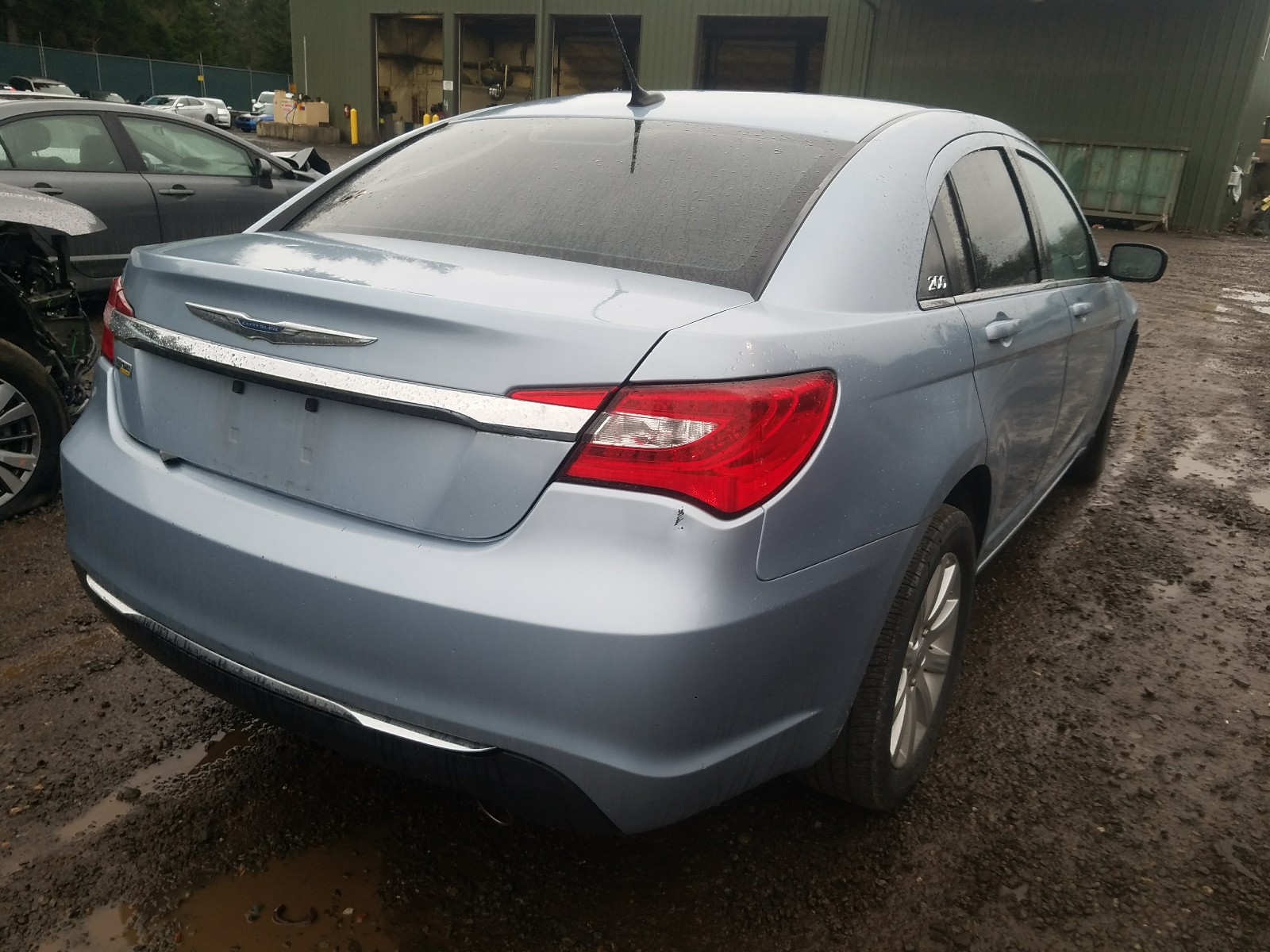 Photo 3 VIN: 1C3CCBBG2EN114249 - CHRYSLER 200 TOURIN 