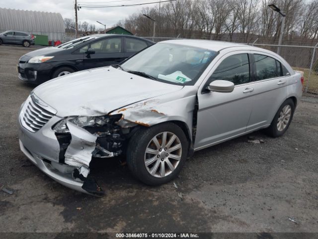 Photo 1 VIN: 1C3CCBBG3CN102091 - CHRYSLER 200 