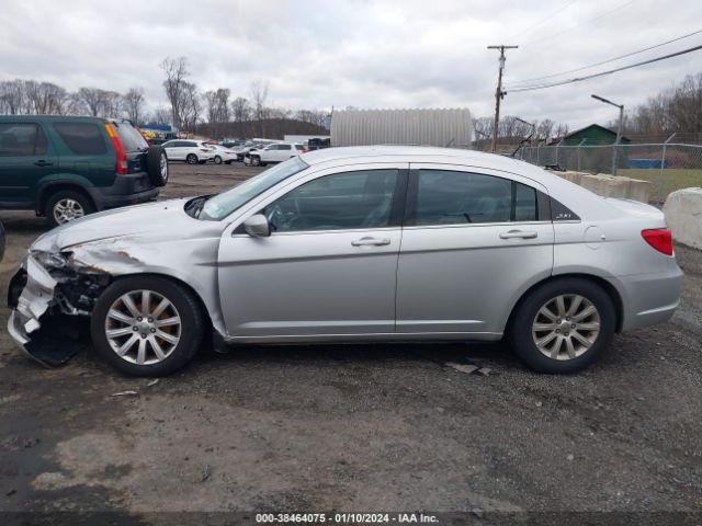 Photo 5 VIN: 1C3CCBBG3CN102091 - CHRYSLER 200 