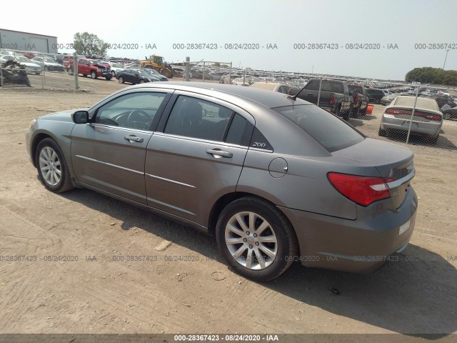 Photo 2 VIN: 1C3CCBBG3DN715328 - CHRYSLER 200 