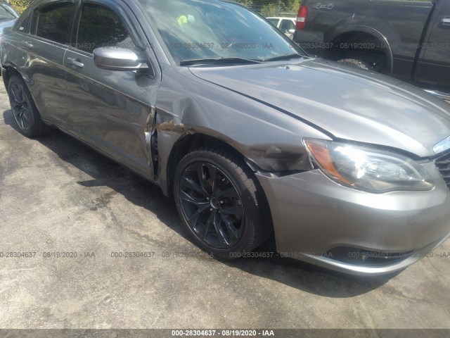 Photo 5 VIN: 1C3CCBBG3DN744313 - CHRYSLER 200 