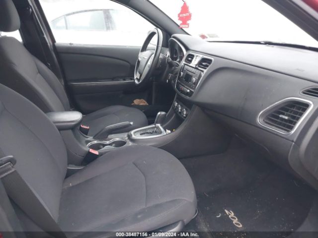 Photo 4 VIN: 1C3CCBBG4CN257491 - CHRYSLER 200 