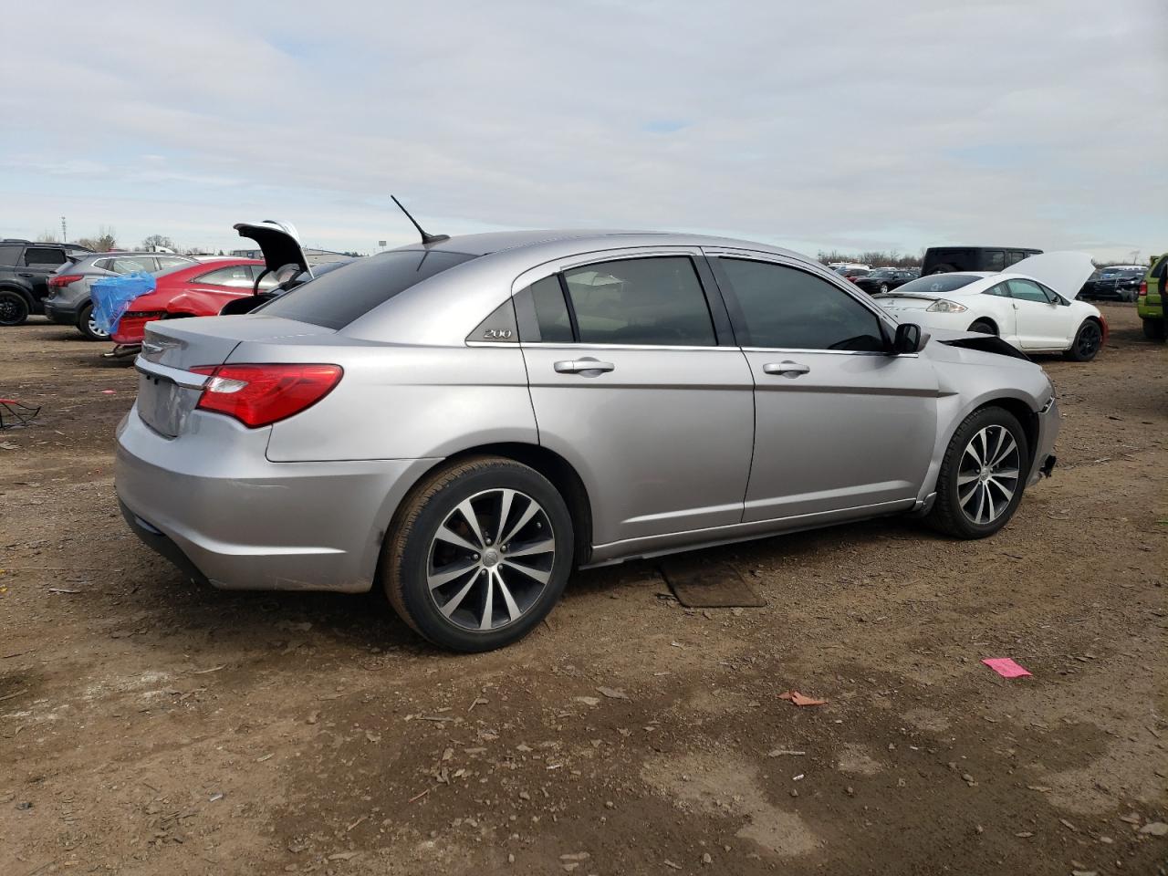 Photo 2 VIN: 1C3CCBBG4DN717007 - CHRYSLER 200 