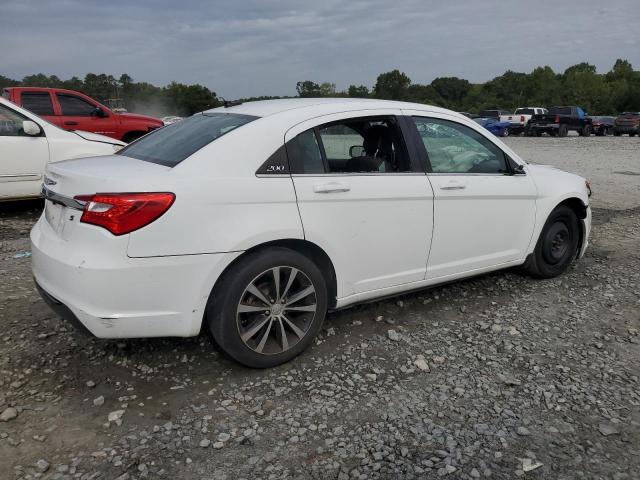 Photo 2 VIN: 1C3CCBBG4DN744725 - CHRYSLER 200 TOURIN 