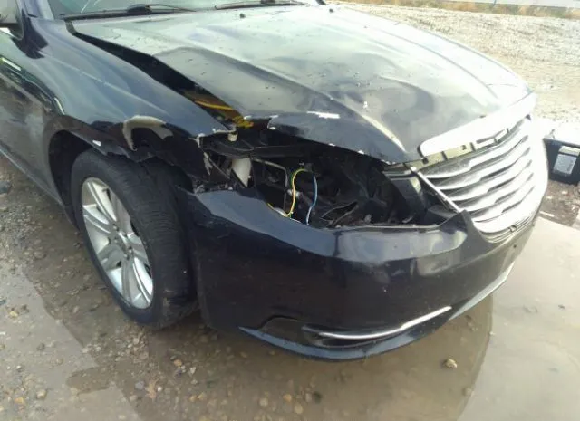 Photo 5 VIN: 1C3CCBBG5CN183952 - CHRYSLER 200 