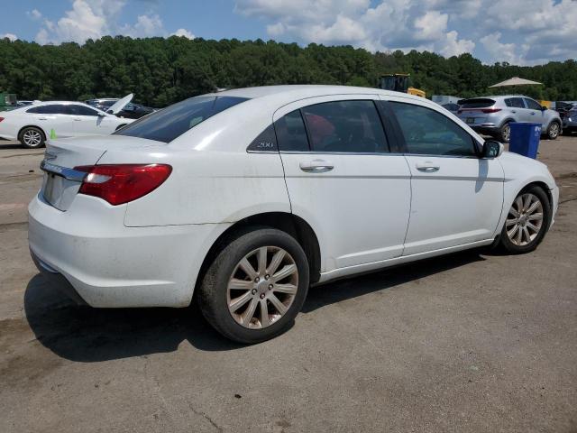 Photo 2 VIN: 1C3CCBBG5DN527202 - CHRYSLER 200 TOURIN 