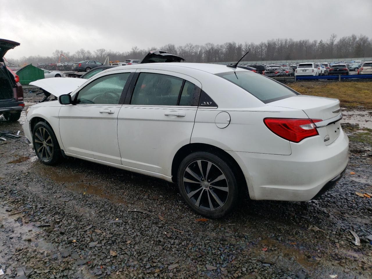 Photo 1 VIN: 1C3CCBBG7CN330000 - CHRYSLER 200 