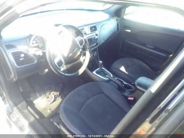 Photo 4 VIN: 1C3CCBBG7CN330210 - CHRYSLER 200 