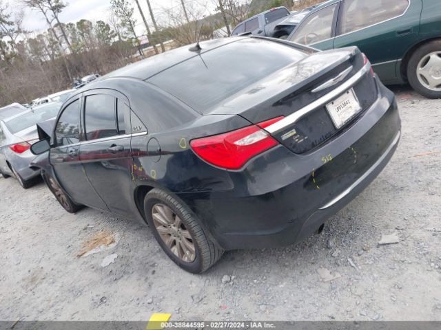 Photo 2 VIN: 1C3CCBBG7DN527461 - CHRYSLER 200 