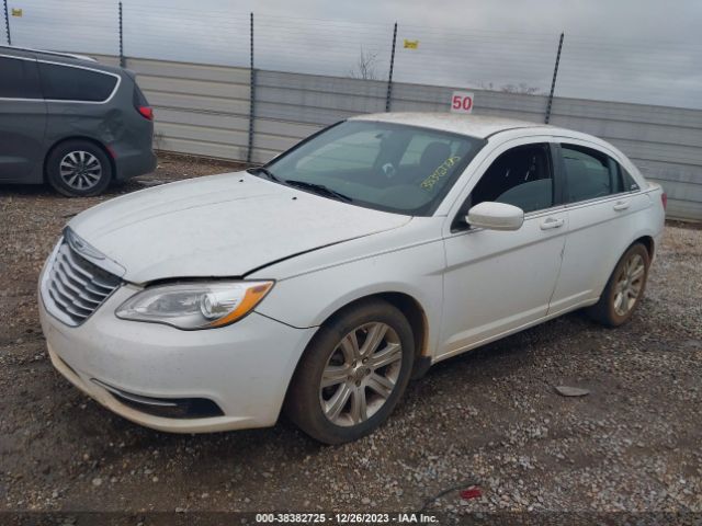 Photo 1 VIN: 1C3CCBBG7DN531834 - CHRYSLER 200 