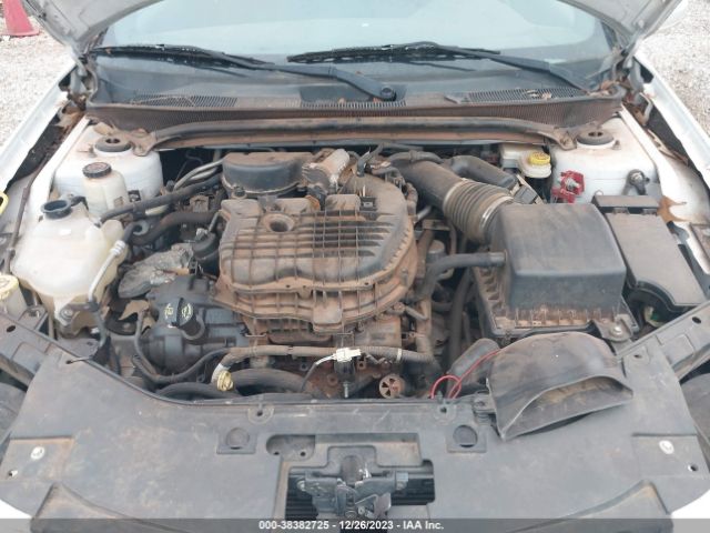 Photo 9 VIN: 1C3CCBBG7DN531834 - CHRYSLER 200 