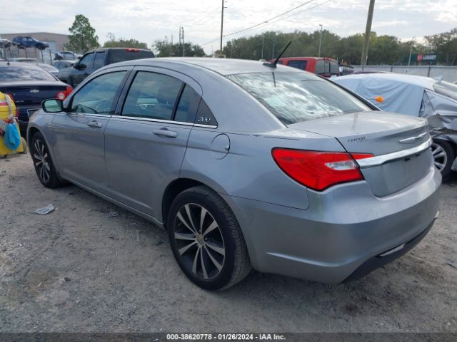 Photo 2 VIN: 1C3CCBBG7EN128681 - CHRYSLER 200 