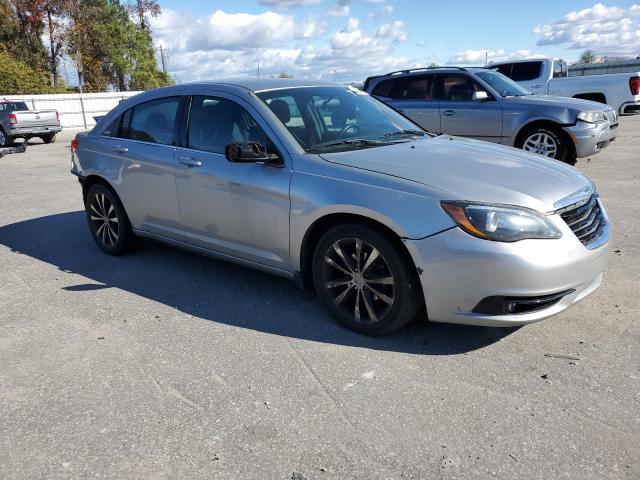 Photo 3 VIN: 1C3CCBBG7EN145769 - CHRYSLER 200 TOURIN 