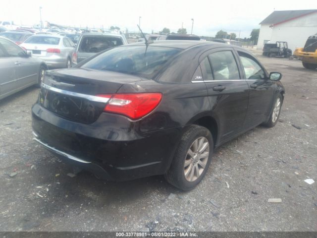 Photo 3 VIN: 1C3CCBBG8DN532197 - CHRYSLER 200 