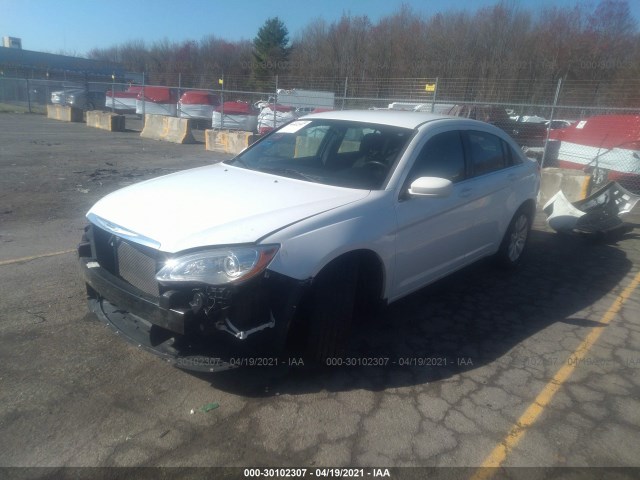 Photo 1 VIN: 1C3CCBBG8DN532247 - CHRYSLER 200 