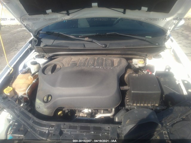 Photo 9 VIN: 1C3CCBBG8DN532247 - CHRYSLER 200 