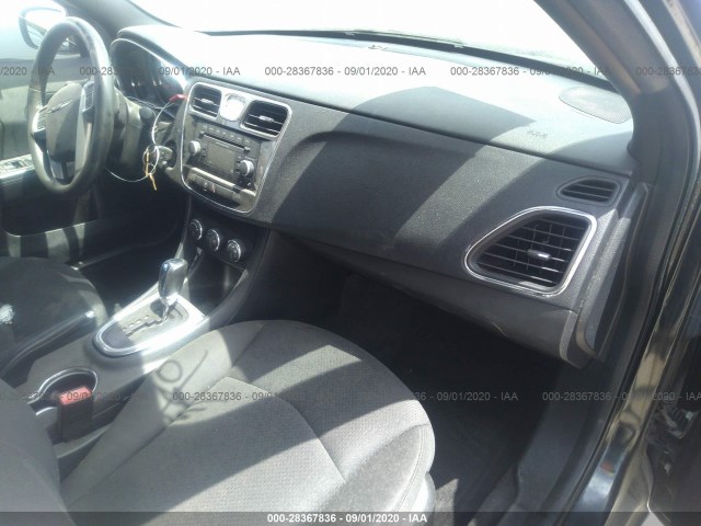 Photo 4 VIN: 1C3CCBBG8EN120511 - CHRYSLER 200 