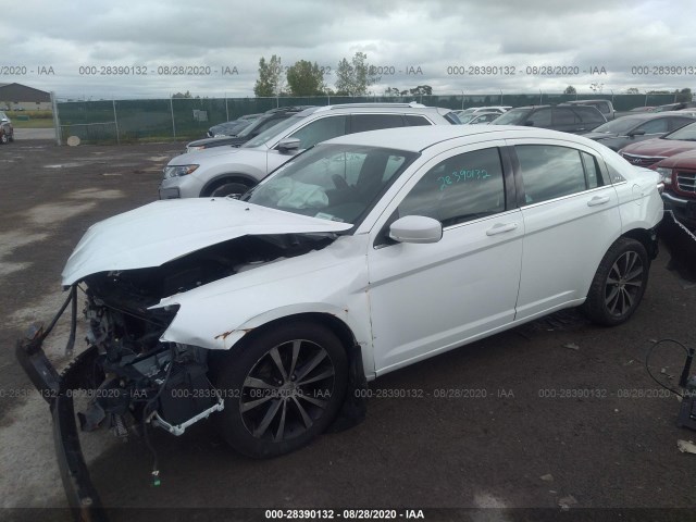 Photo 1 VIN: 1C3CCBBG8EN128589 - CHRYSLER 200 