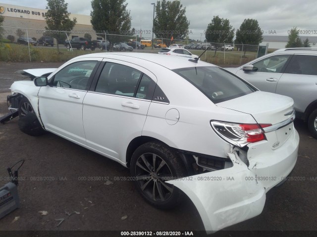 Photo 2 VIN: 1C3CCBBG8EN128589 - CHRYSLER 200 