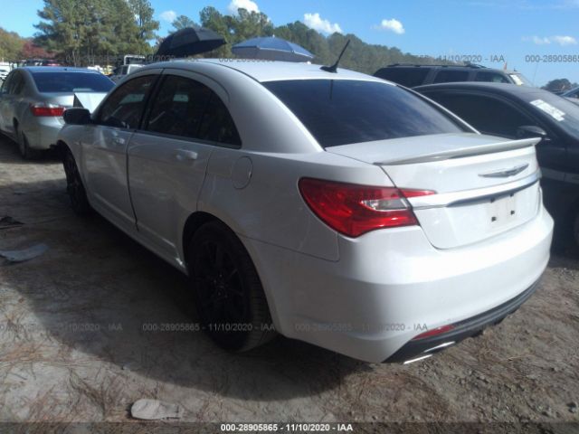 Photo 2 VIN: 1C3CCBBG8EN172043 - CHRYSLER 200 