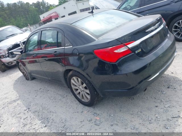 Photo 2 VIN: 1C3CCBBG9DN527414 - CHRYSLER 200 