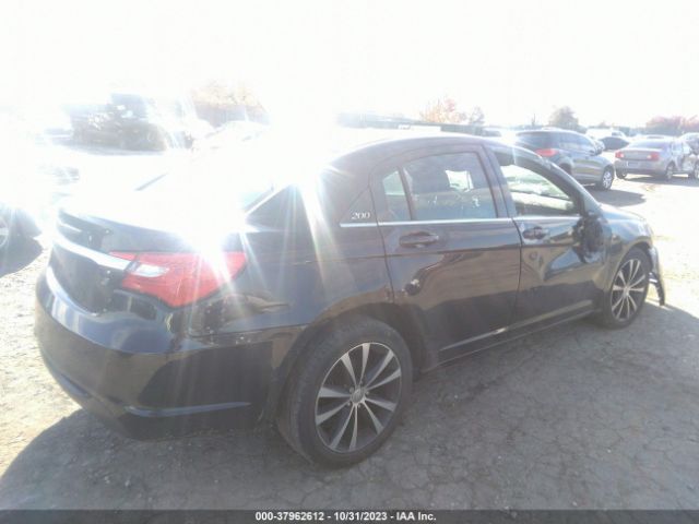 Photo 3 VIN: 1C3CCBBG9DN743733 - CHRYSLER 200 