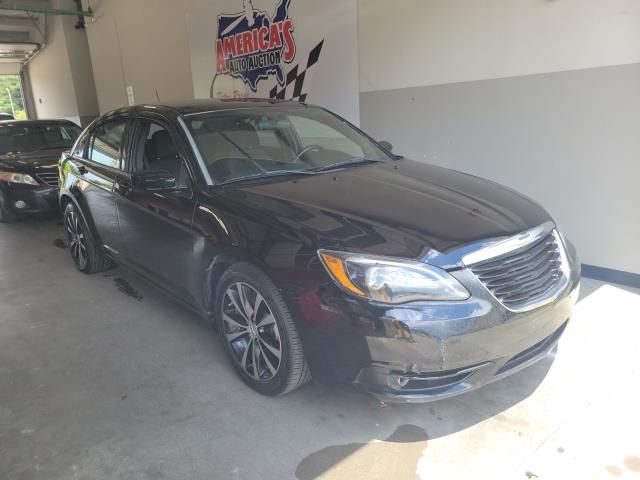 Photo 3 VIN: 1C3CCBBG9EN145773 - CHRYSLER 200 