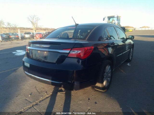 Photo 3 VIN: 1C3CCBBG9EN183973 - CHRYSLER 200 